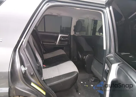 2014 Toyota 4Runner Sr5 z USA, uszkodzony, nr VIN JTEBU5JR9E5202994